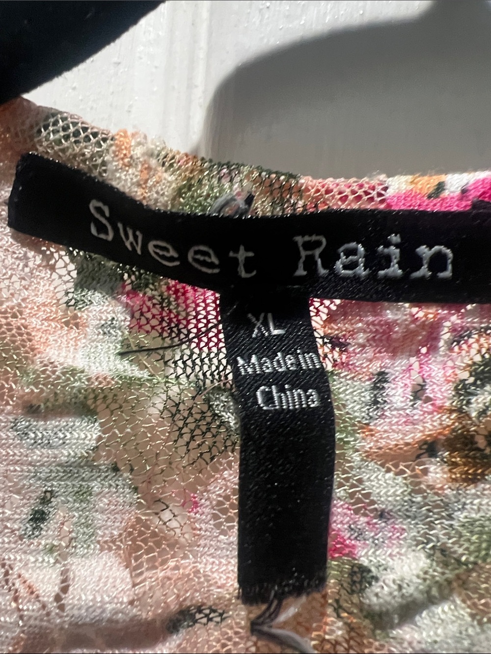 Sweet Rain Floral Lace Kimono/Duster - Pink & Green - Picture 2 of 8